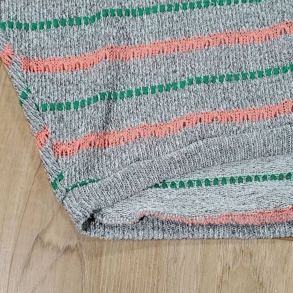 🔺️Soprano Gray Stripe Print Loose Knit Lightweight Sweater XSmall - Picture 5 of 8
